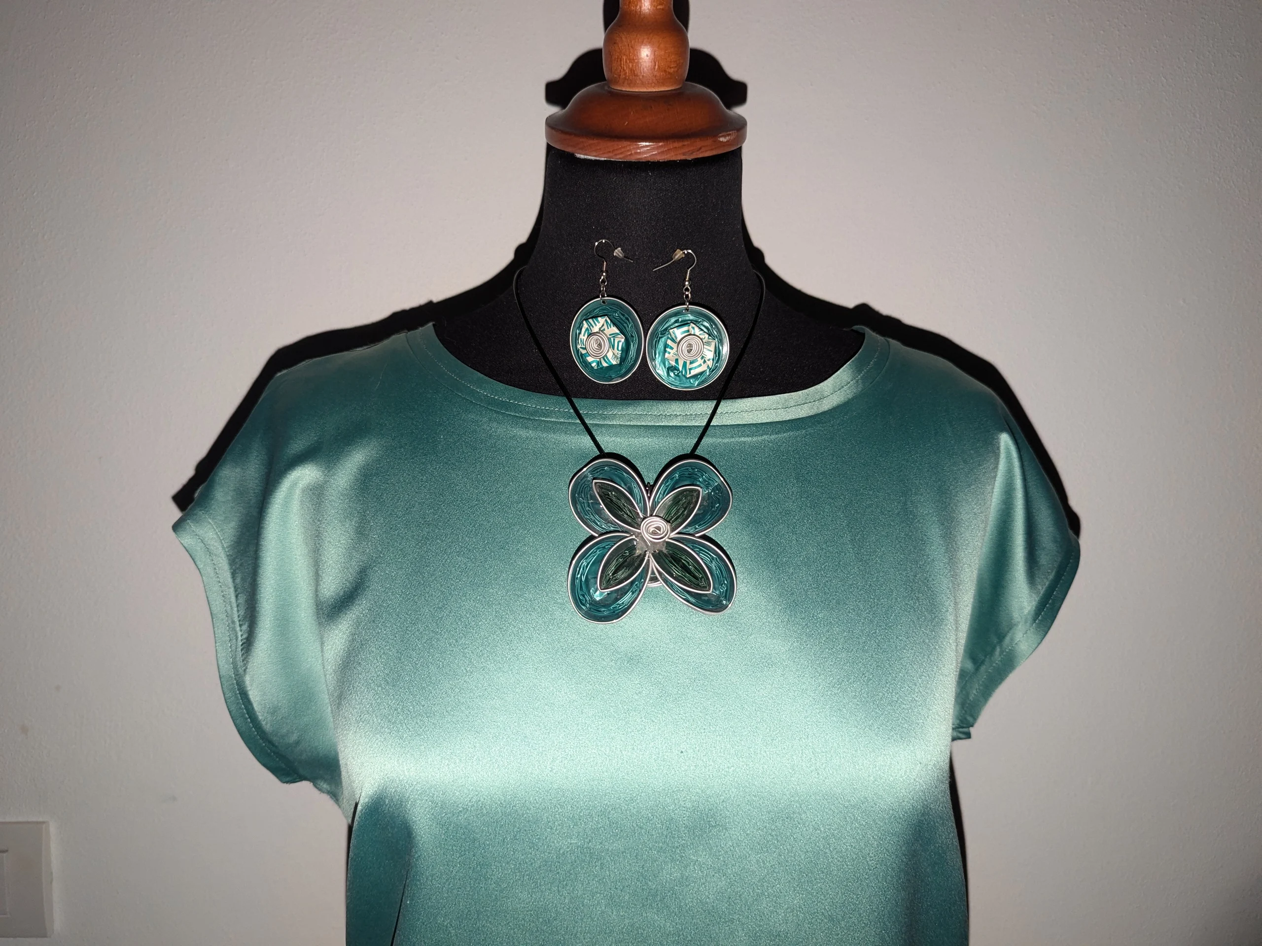 Set verde con farfalle