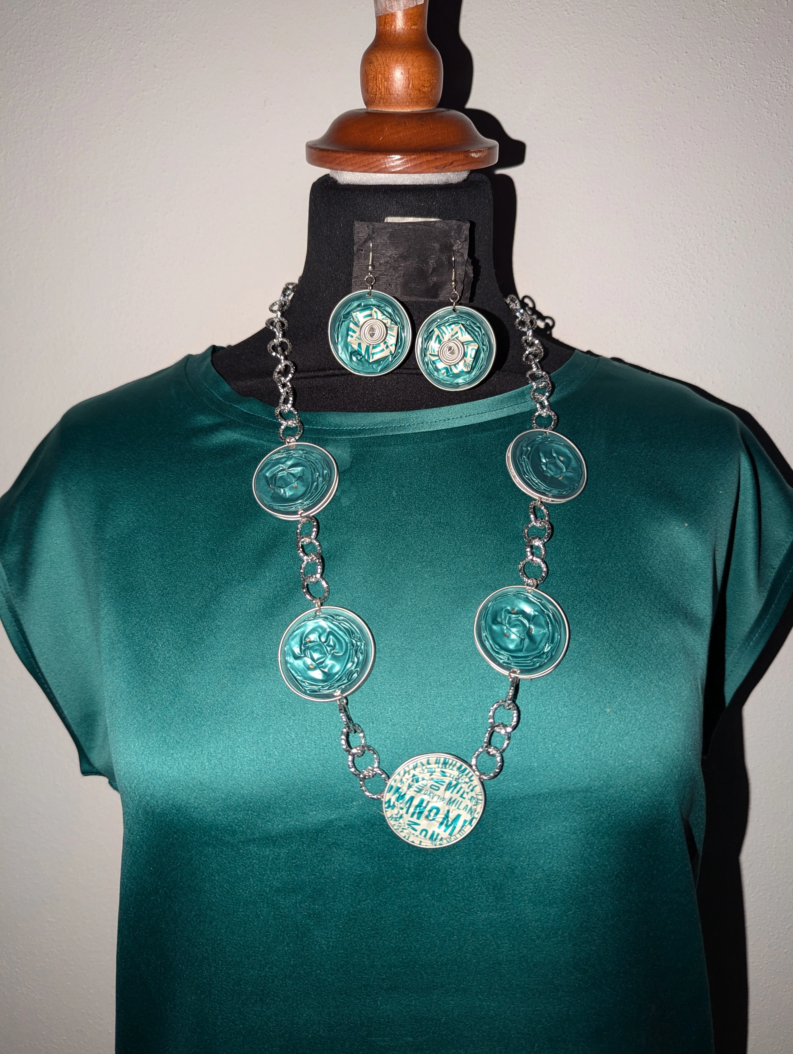 Set collana e orecchini verde